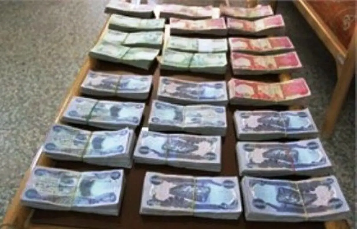سه میلیون دینار ارز قاچاق در قصرشیرین کشف شد