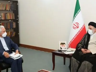 دیدار وزرای علوم و آموزش و پرورش، رئیس سازمان محیط زیست و معاون علمی و فناوری رئیس جمهور با سید ابراهیم رئیسی