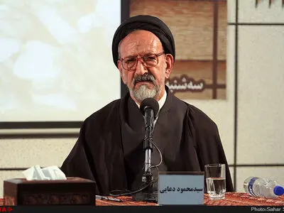 به ظریف مدیونیم/ او سینه خود را در برابر گاندوهای داخلی سپر کرد 