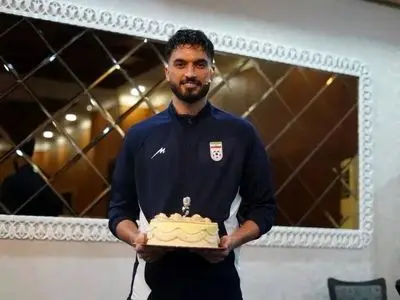 تولد ۲۴ سالگی محمد قربانی در اردوی تیم ملی