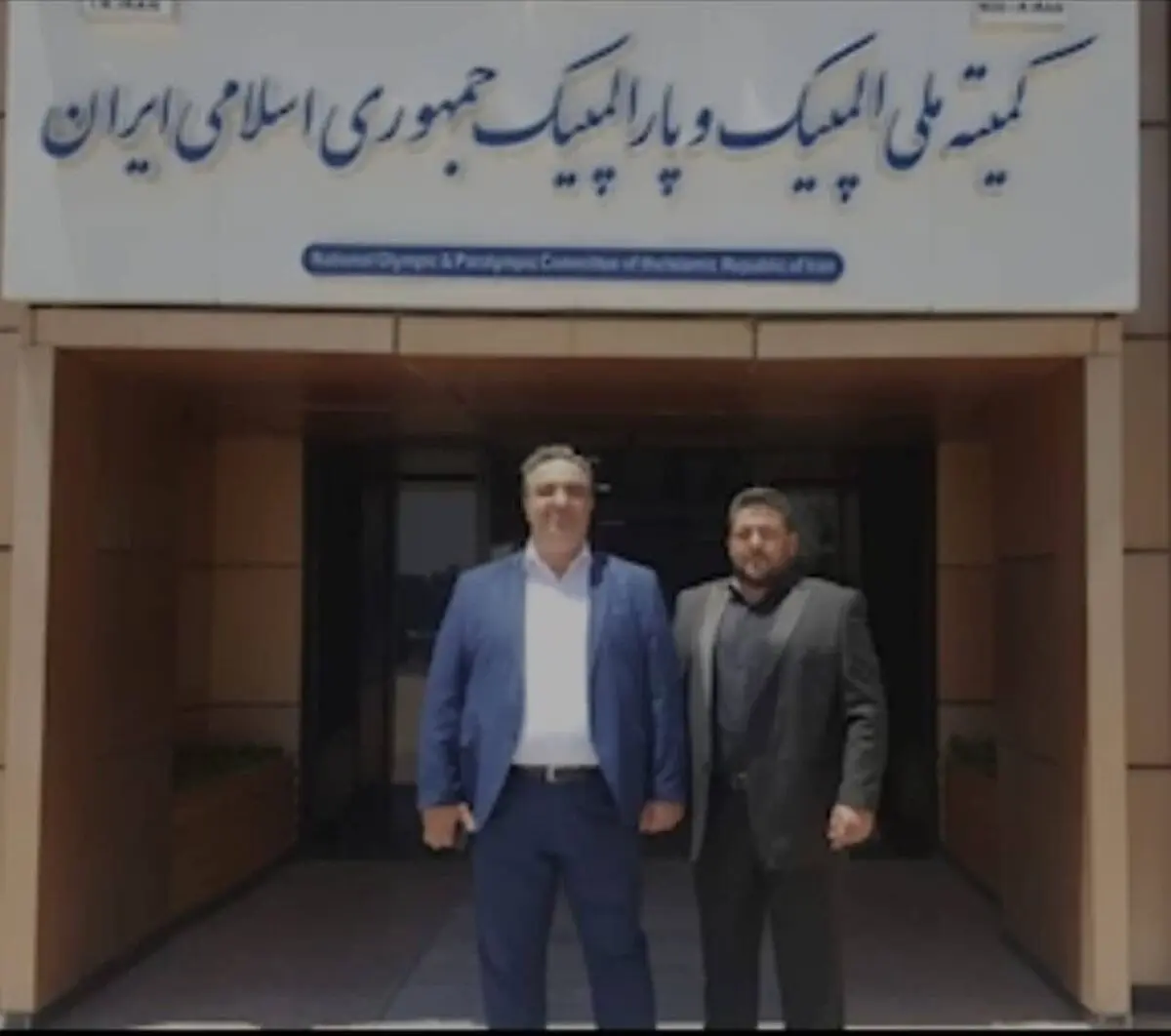ایمان غیاثوند: جامه موی تای به تن فدراسیون رزمی خیلی گشاد است