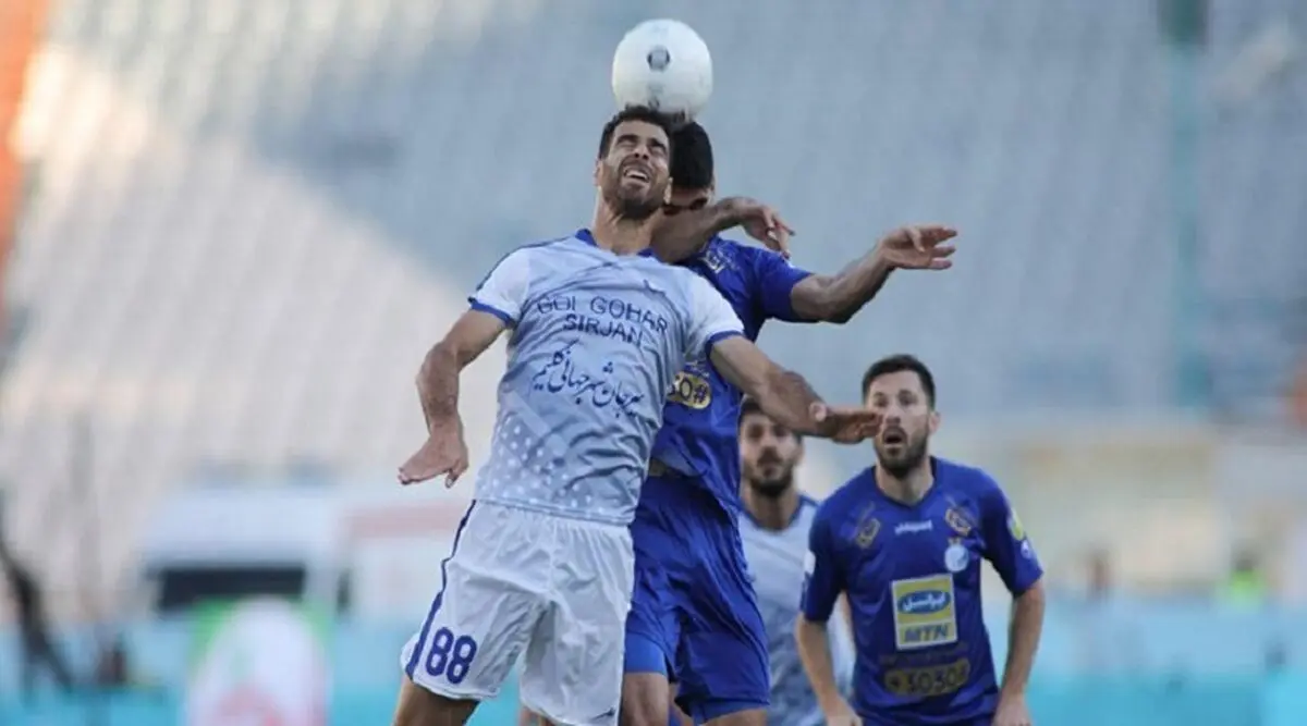 گل گهر - استقلال؛ بدون تماشاگر اما پرگل!