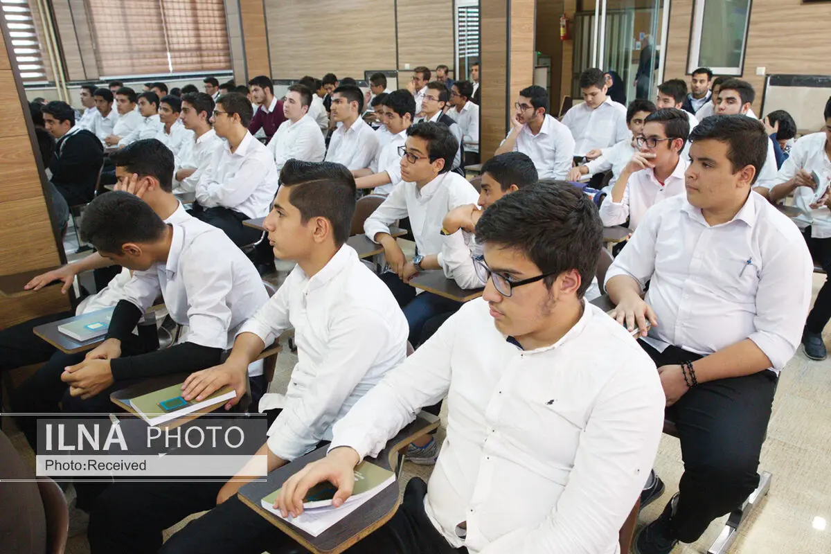 توضیح درباره چگونگی راهیابی دانش‌آموزان به دانشکده الهیات و معارف اسلامی