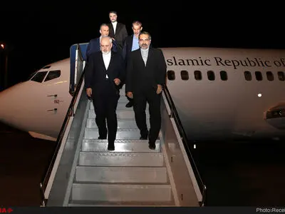 سفرهای منطقه ای محمد جواد ظریف به عراق ، کویت و قطر