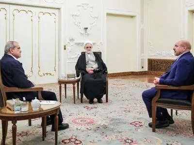 عقد اجتماع رؤساء السلطات الثلاث في ايران