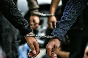 کشف ۱۷۰ هزار قرص مخدر از یک باند خانوادگی

