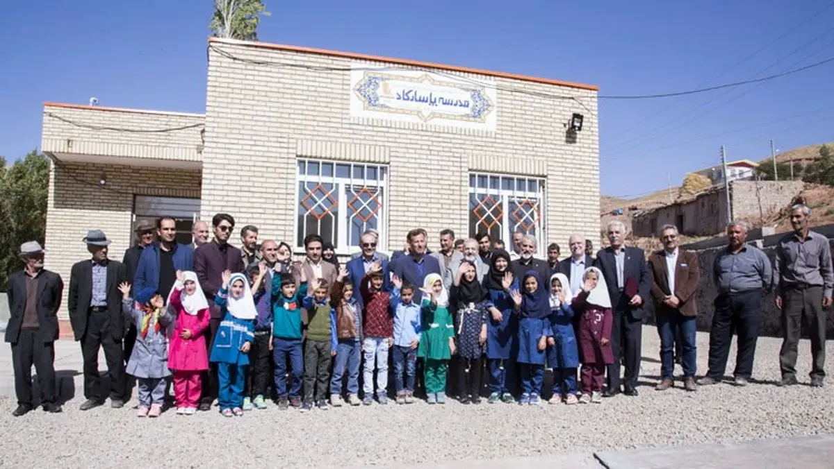 مدرسه‌ پاسارگاد در منطقه‌ی محروم روستای سورباق شهرستان میانه افتتاح شد