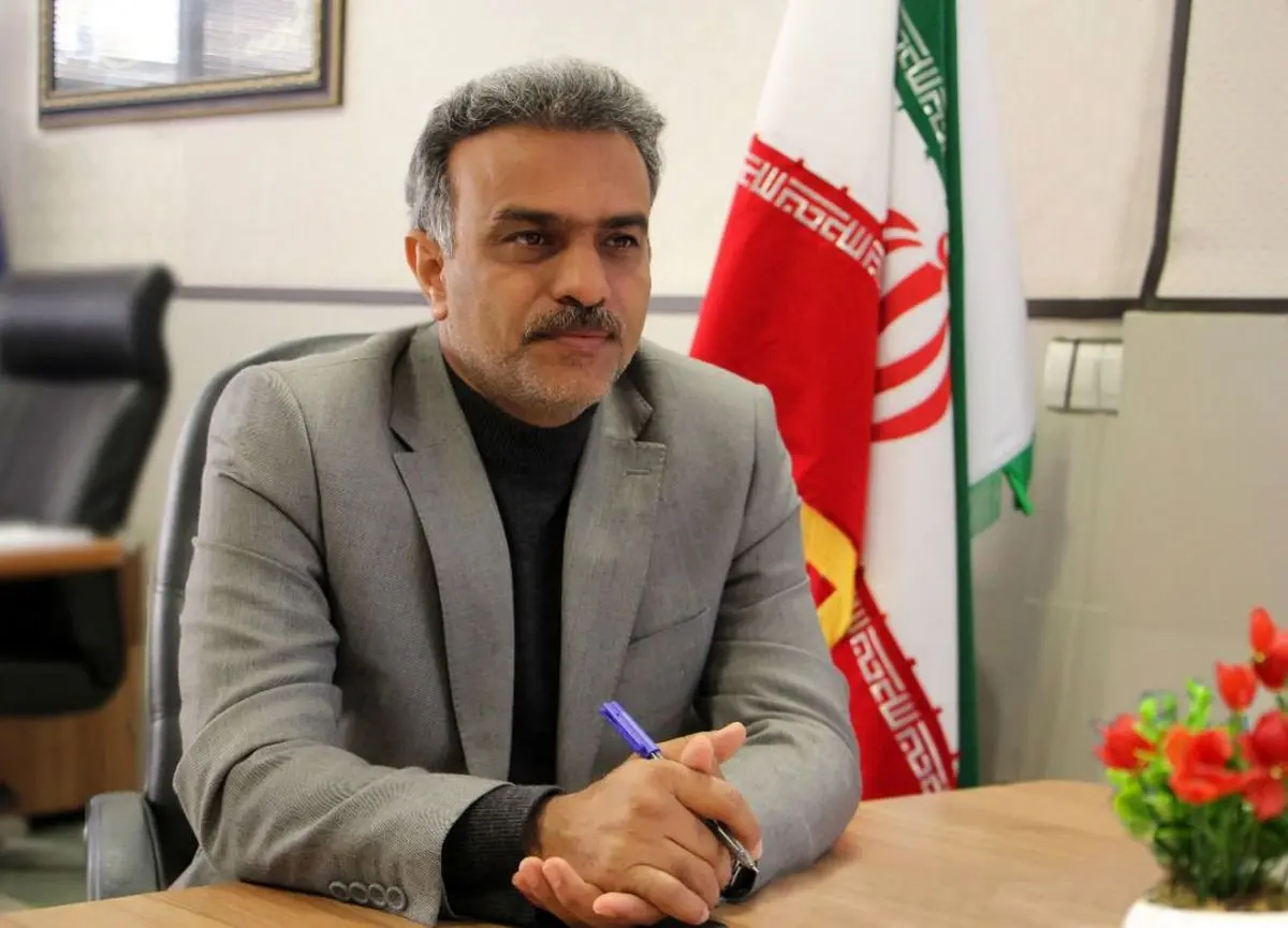 فارس دبیرخانه جشنواره ملی معلمان هنرمند شد