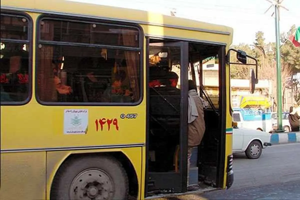 ۱۶ مصدوم د رپی تصادف دو اتوبوس درون شهری در مشهد