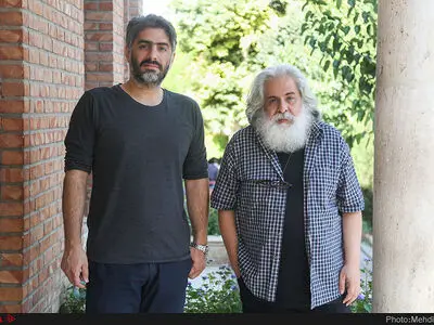 گفتند رحمانیان حق ندارد اثری از بهرام بیضایی اجرا کند/دیدم که امام رضا به کمک یک دوتارنواز خراسانی می‌آید