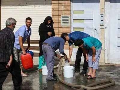 آب برخی از مناطق اصفهان قطع شد/ افزایش کدورت آب به دلیل ورود سیلاب به تصفیه خانه            