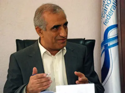 امینی: مربی فرانسوی تنها برای برنامه‌ریزی به ایران می‌آید