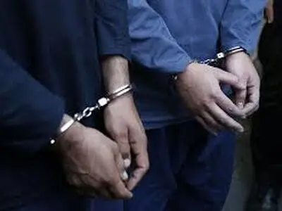 دستگیری سه نفر از عاملان سرقت مسلحانه موتور سیکلت در آزادشهر