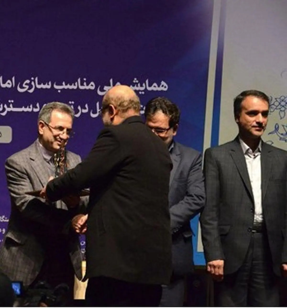 گیلان موفق به کسب رتبه برتر در همایش ملی مناسب‌سازی شد