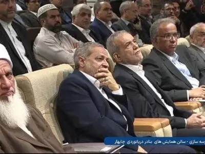 یک میلیارد مترمکعب آب دریای عمان در حال شیرین سازی انتقال به کشور است