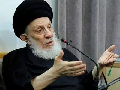 قائد الثورة الاسلامیة یقیم مجلسا تأبینیا للمرجع الراحل محمد سعید الحکیم