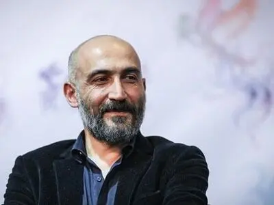 خدا به سینما عمر دهد که جوابگوی هزینه‌های بازسازی تئاتر هامون شد/ مشکلی با حضور چهره‌های سینمایی در تئاتر ندارم/ حالم با تئاتر خوب است