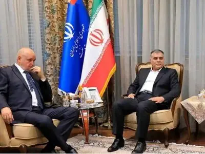 وزير النفط الايراني: نحاول متابعة وتنفيذ وثائق التعاون ومذكرات التفاهم بين إيران وروسيا