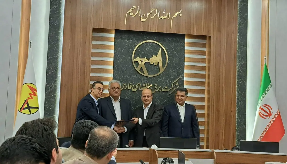 قائدی مدیرعامل برق منطقه‌ای استان های فارس و بوشهر شد/  معرفی خسروی به عنوان مدیرعامل توزیع برق شیراز