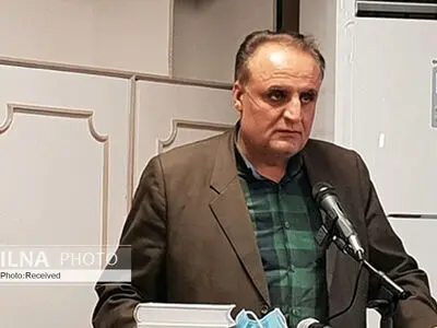 آیا برنامه‌ی مشخصی برای حمله به حقوق کارگران و بازنشستگان وجود دارد؟ / کاندیداهای ریاست‌جمهوری باید برنامه‌های کارگری خود را شفاف بیان کنند/ به‌جای افراد سیاسی و سرمایه‌داران با کارگرانی که در "میدان‌" هستند، مشورت کنید