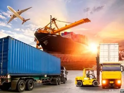 صادرات 407 هزار تن کالا از استان مرکزی / 56 هزار تن کالا به استان وارد شده است