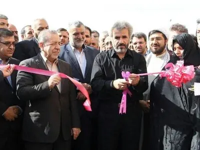سیاست دولت دوازدهم حمایت از تولیدات گلخانه ای و صرفه جویی در مصرف آب است