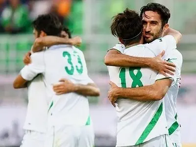 همام: ذوب آهن برای تفریح به امارات نمی‌رود
