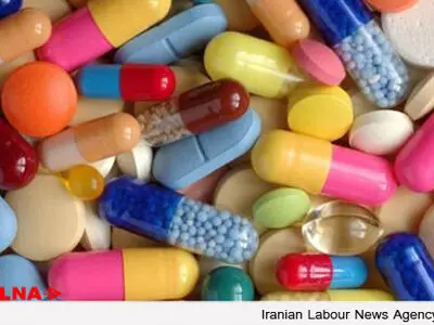 دارو و تجهیزات پزشکی باید در کانون توجهات مسئولان باشد 