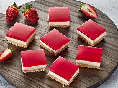 طرز تهیه ژله لقمه‌ای؛ میزتان را رنگی کنید
