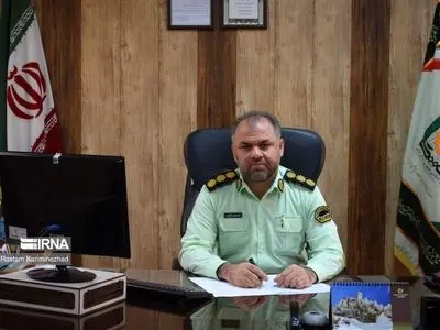 دستبند پلیس بر دستان قاتل فراری در چابهار