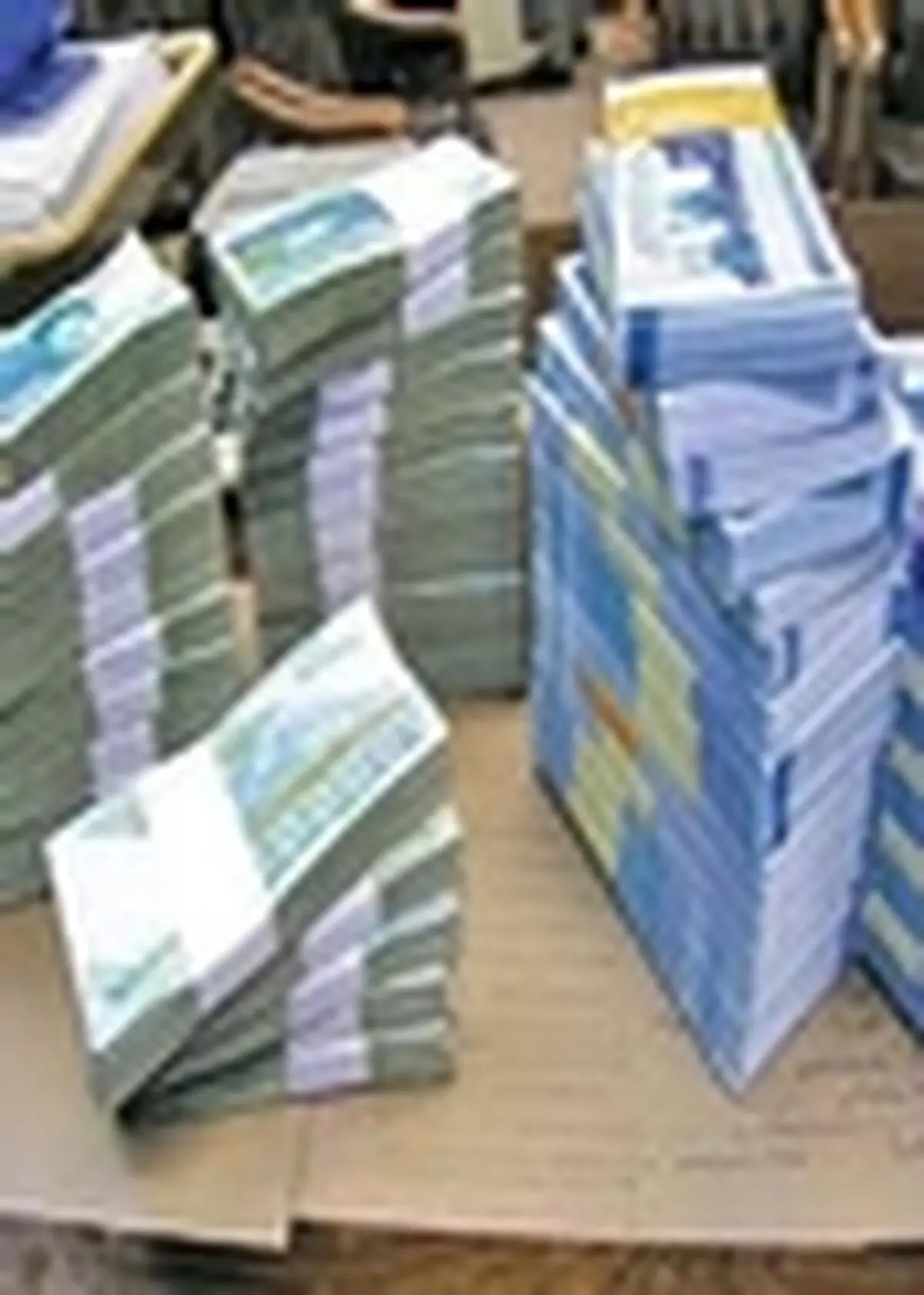 ۵۵ درصد معوقات در اختیار ۲۰۰ نفر / ۳۰درصد معوقات در بخش صنعت و معدن