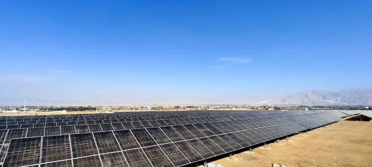 سه نیروگاه خورشیدی ۳ مگاواتی در شیراز بهره برداری شد