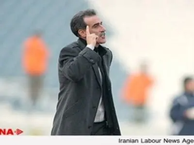 احمدزاده: حرف‌های درودگر باعثشد از ملوان شکایت کنم