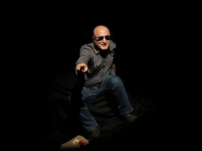 «همه چیز می‌گذرد تو نمی‌گذری» سه‌شنبه اجرا نمی‌شود