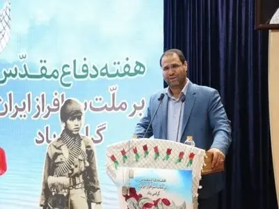 معلمان مجاهدان جنگ حقیقی با دشمن هستند که خط مقدمشان کلاس درس است