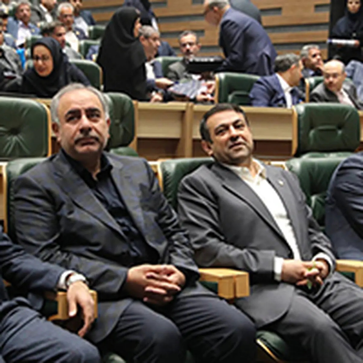 حضور مدیرعامل بانک ملی ایران در سی‌ودومین همایش سالانه سیاست‌های پولی و ارزی