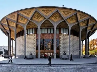 تئاترشهر برای جشن نمایش برنامه نداشت