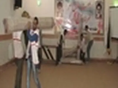 با اهدای ۲۰ تخته فرش به محرومین بوشهر پروژه آسمان سخاوت در آران و بیدگل اجرا شد