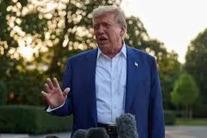 ترامپ، بار دیگر تضمین دفاع جمعی ناتو را زیر سوال برد