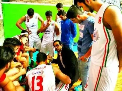 یعقوب زاده: تایم گرفتم که درگیری لفظی پیش نیاید/ صالحی بزرگ ماست و از او معذرت می خواهم