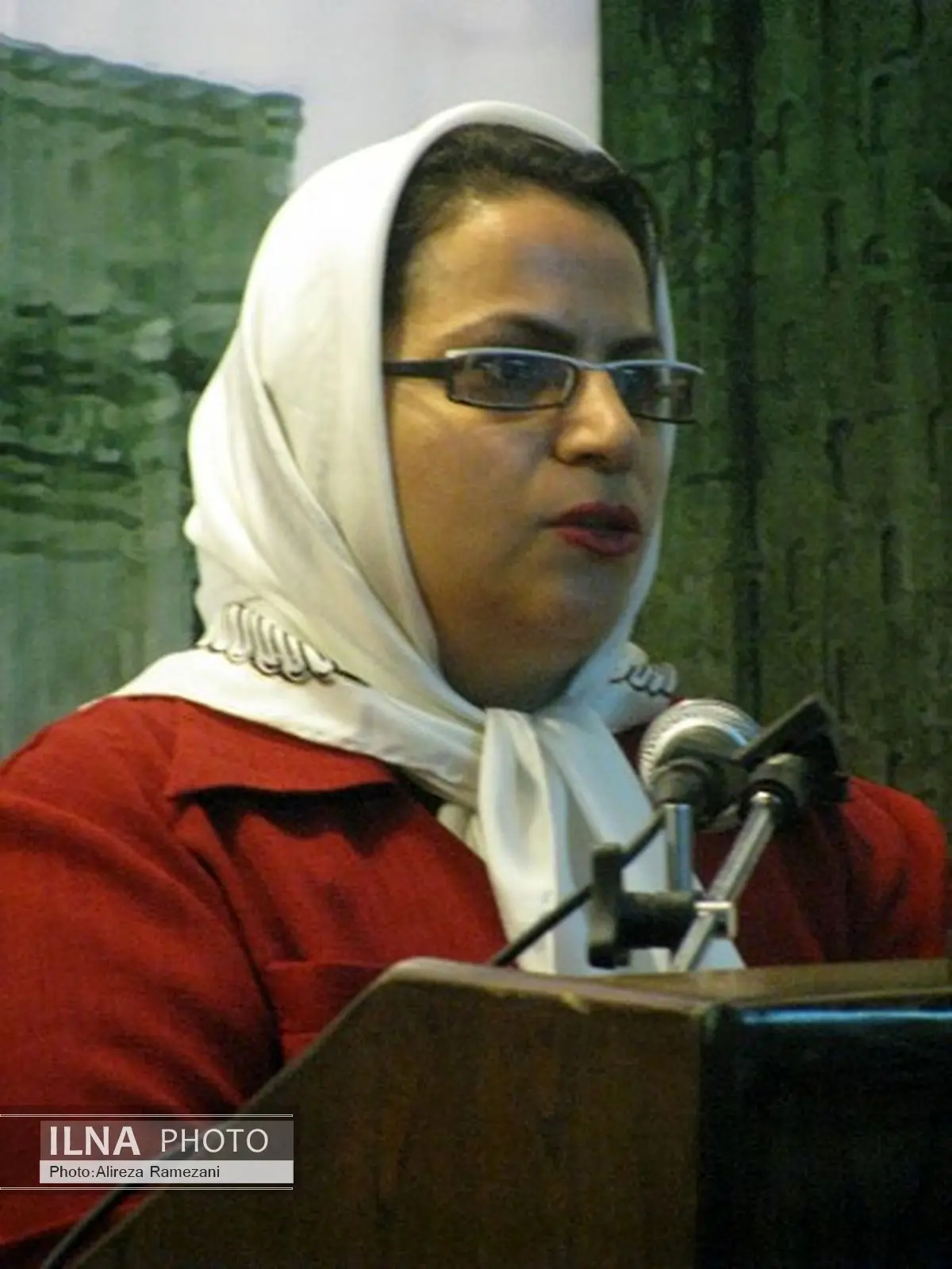 فرانک دوانلو؛ شاهنامهپژوه درگذشت