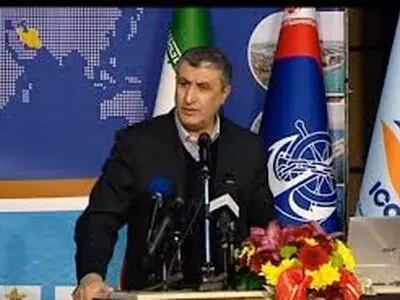 سرمایه گذاری ۷۰۰ میلیاردی بخش خصوصی در بندر امام خمینی/ کاهش توقف کشتی ها در بنادر با مکانیزه شدن تخلیه و بارگیری 
