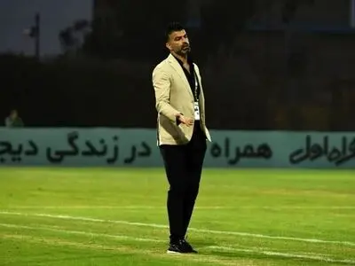 رضایی: 7 بازیکن ذوب شرایطشان خوب نیست/هواداران ثابت قدم باشند