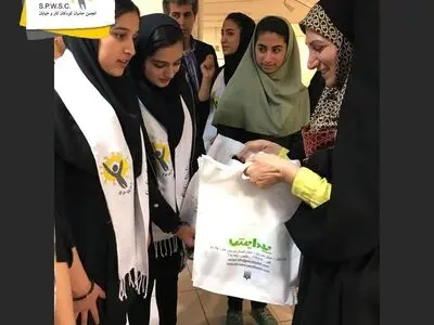 نمایشگاهی از کودکان کار و خیابان