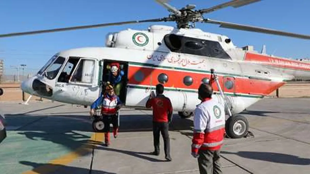 توقف عملیات جست‌وجوی کوهنوردان مفقود شده در یخچال یخار به دلیل ریزش شدید سنگ و وقوع سیل