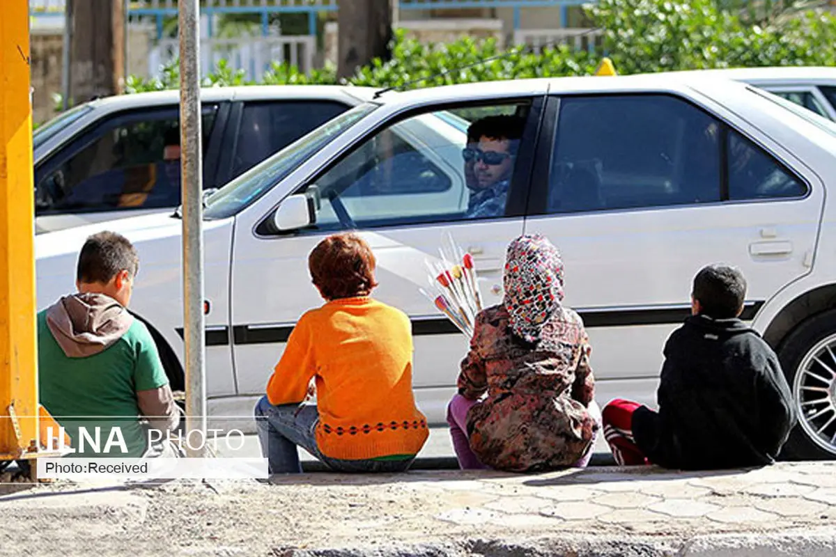 افزایش قاچاق کودکان به ایران در ۶ ماهه اخیر/ کودکان خیابانی خارجی به همراه خانواده‌‌هایشان رد مرز می‌شوند/ از ۲۶۷ کودک جمع‌آوری شده فقط ۲۹ نفر ایرانی‌اند