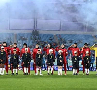 ویدیو: ورود کاروان تیم ملی فوتبال بانوان به زنجان