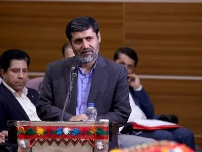 غیربومی‌ها گچساران را فتح کرده‌اند / مردم به خاطر اشتغال جلوی بنده را می‌گیرند/ اجازه ارائه مجوز جذب نیرو در پتروشیمی را به نماینده دیگری نمی‌دهم