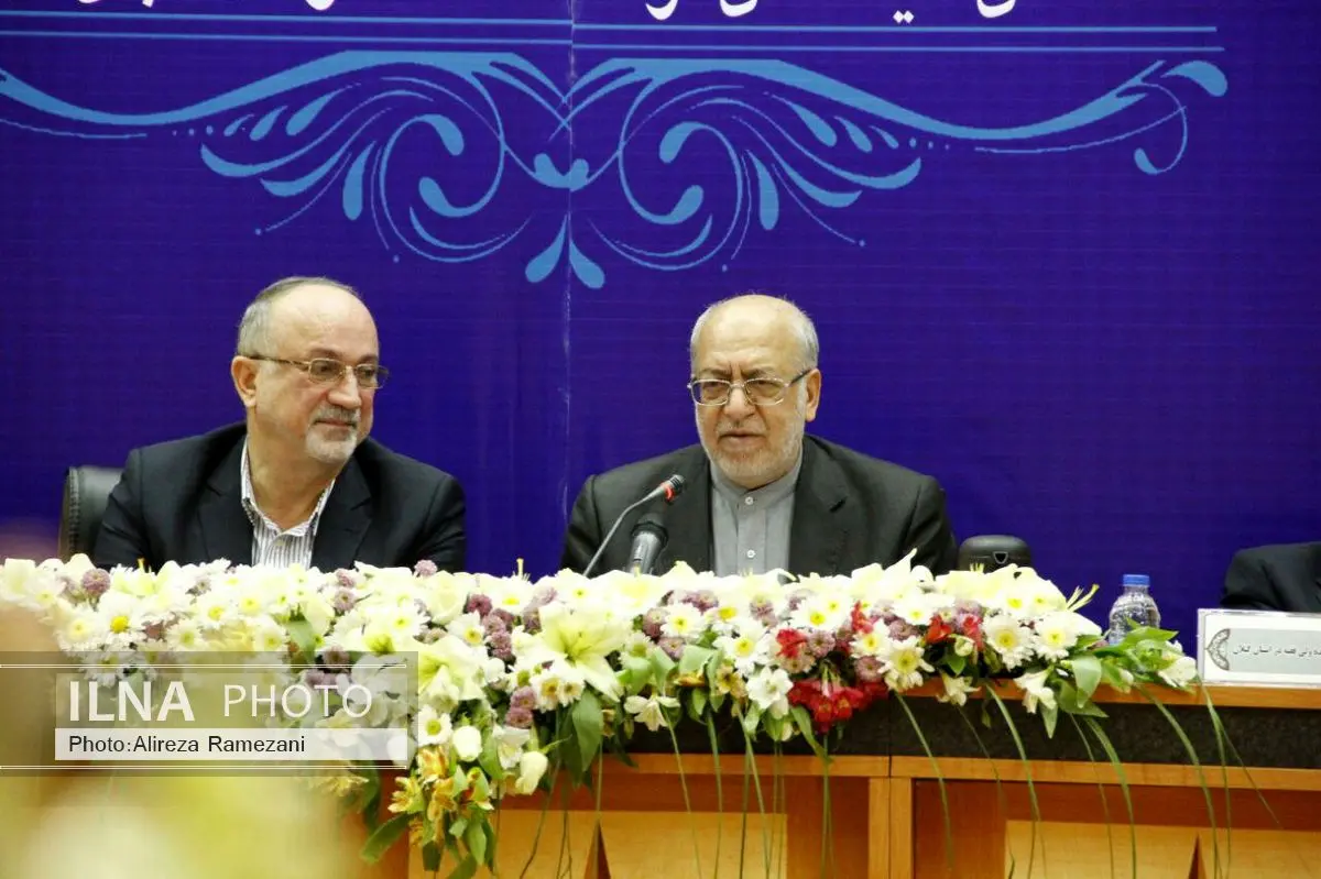 سرمایه گذاری برای صادرات باید اصل و محور باشد
