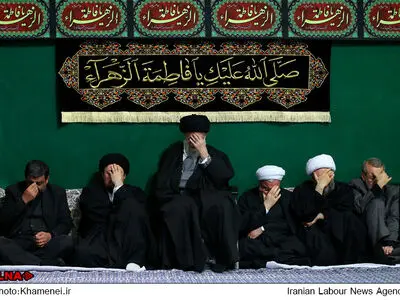 اولین شب عزاداری فاطمیه در حسینیه امام خمینی